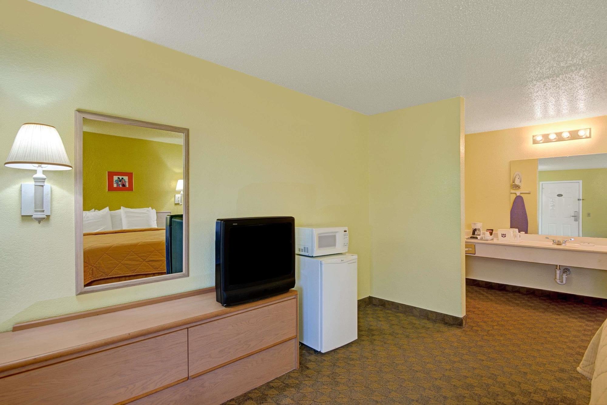 White Rock Inn Сан Маркос Екстериор снимка